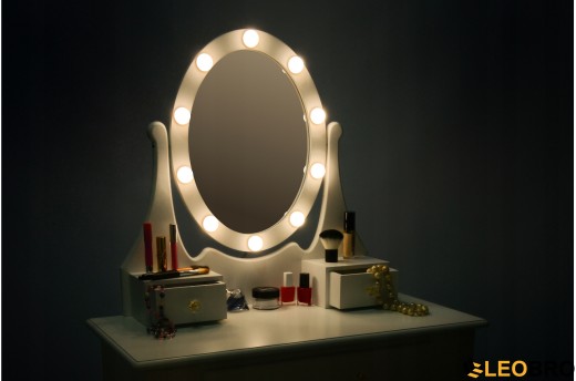 Косметичний туалетний столик з табуретом FUNFIT White LED (2784) - 7