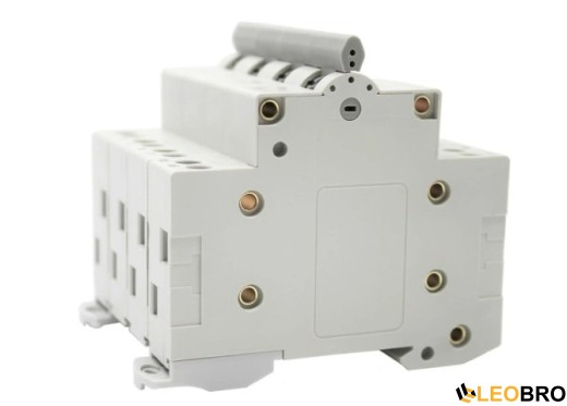 Перемикач генератора TRACON SVK4-63 - 2