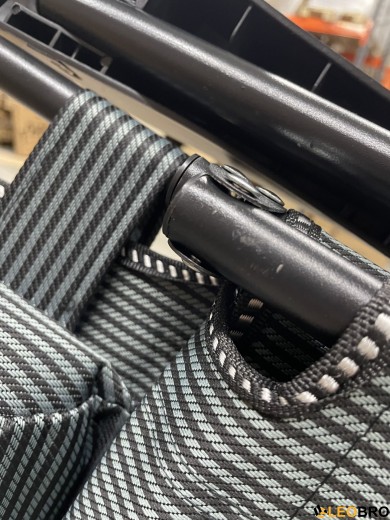 УЦІНКА! Розкладне крісло ліжко з подушкою LEOBRO Black (LB-1141) - 3